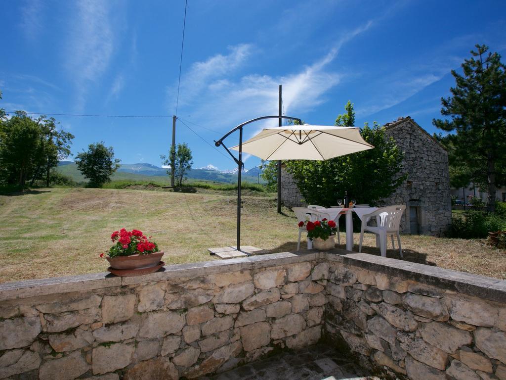 Val Giardino Vintage Cottage Roccamorice Номер фото